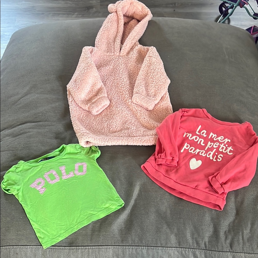 Lot of 2T tops
